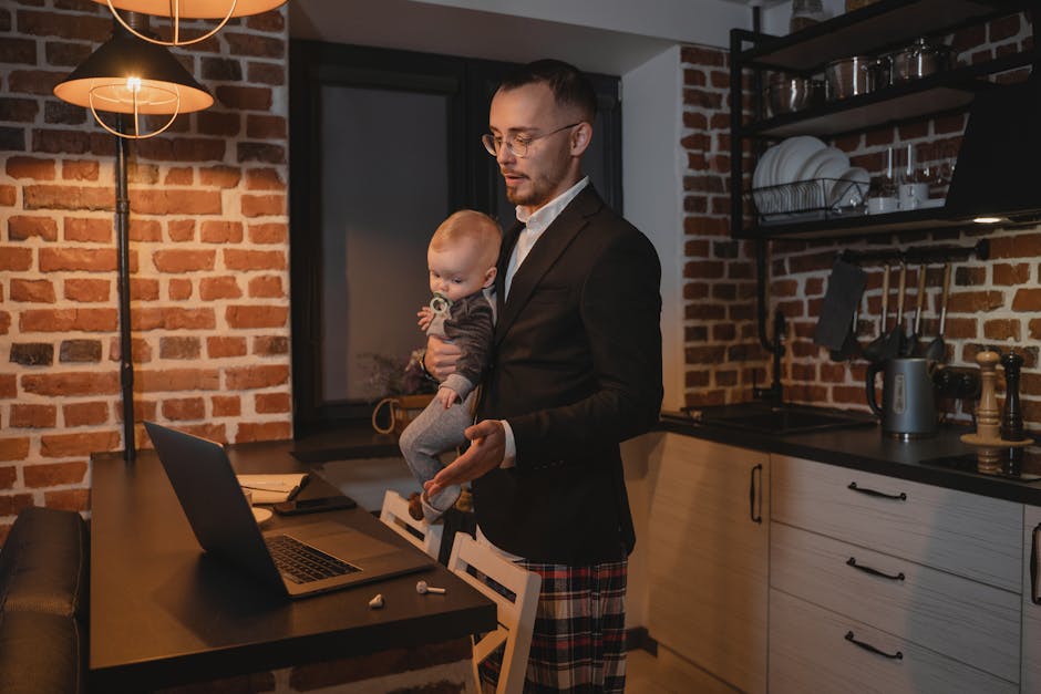 How to Balance Work and Life as a Modern Dad